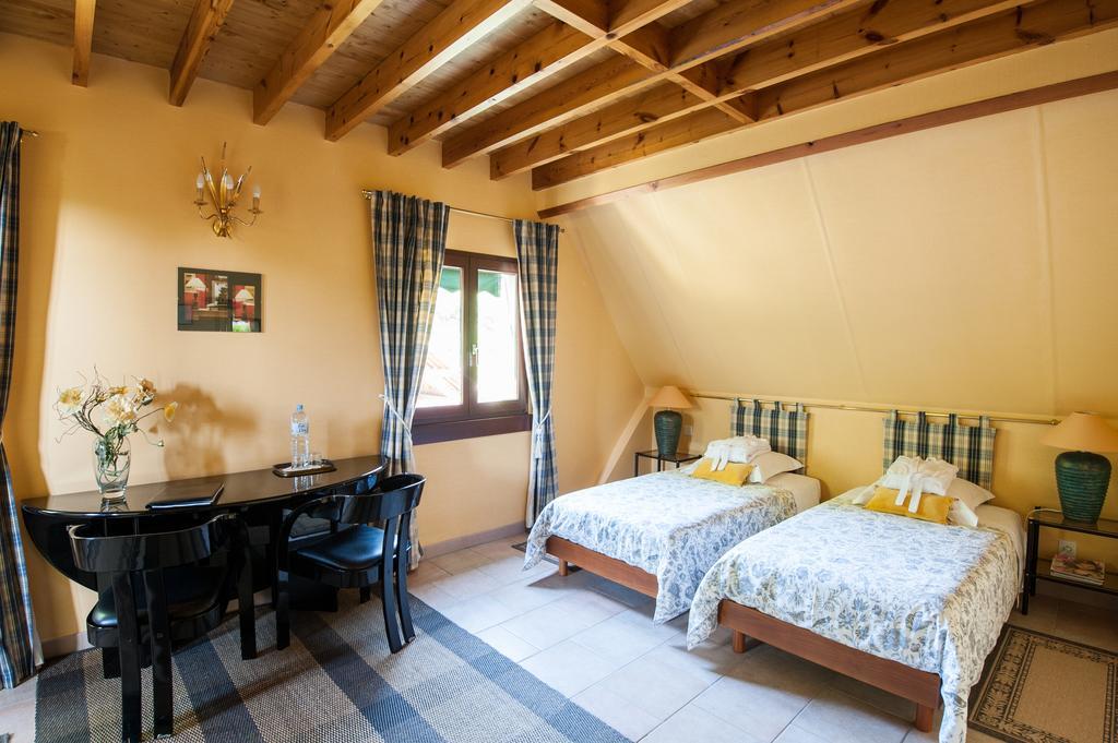 Villa Touloumo Mayrac Zimmer foto