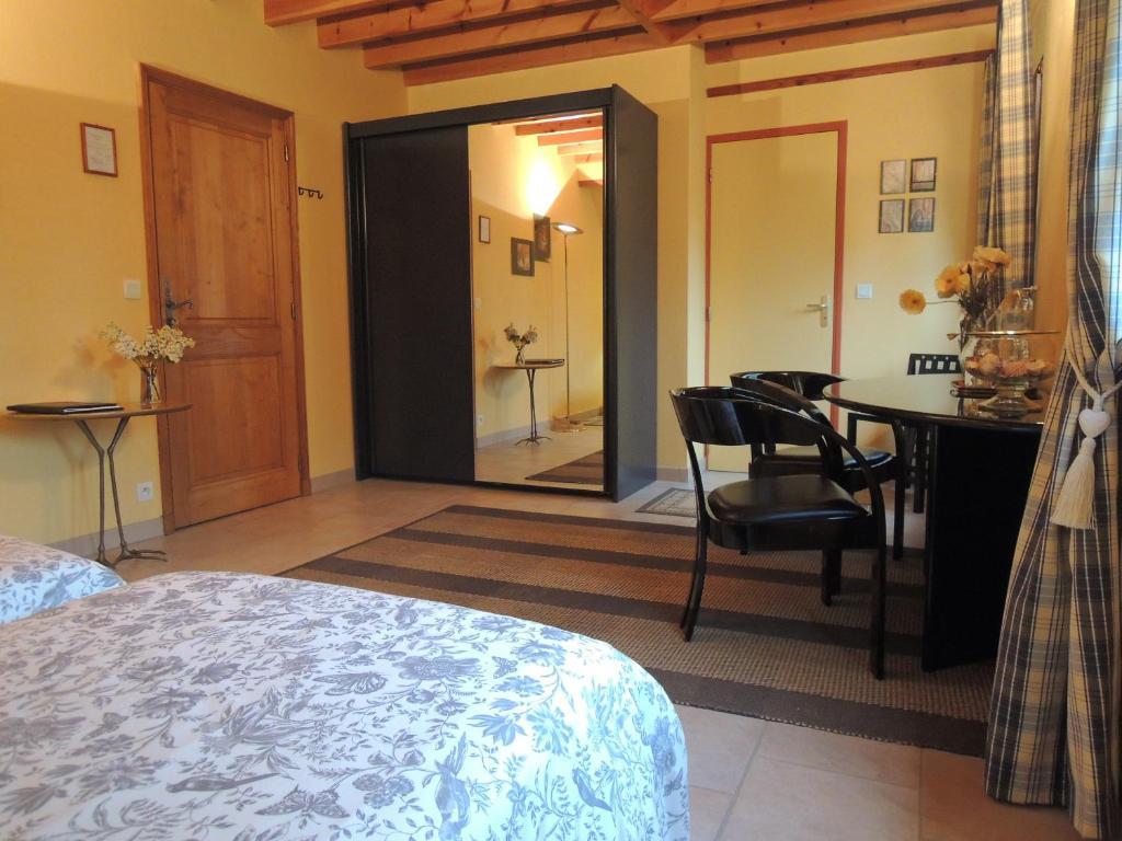 Villa Touloumo Mayrac Zimmer foto